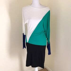 NWT! BCBGMAXAZARIA Size S color block laheld dress